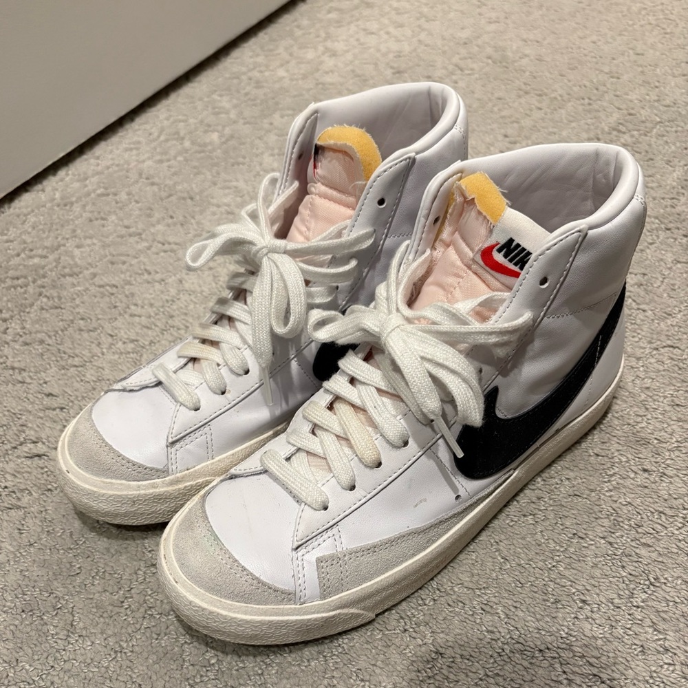 Nike Women's White and Black High-Top Blazer Sneakers